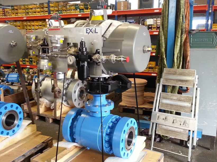 Pneumatic actuated valves
